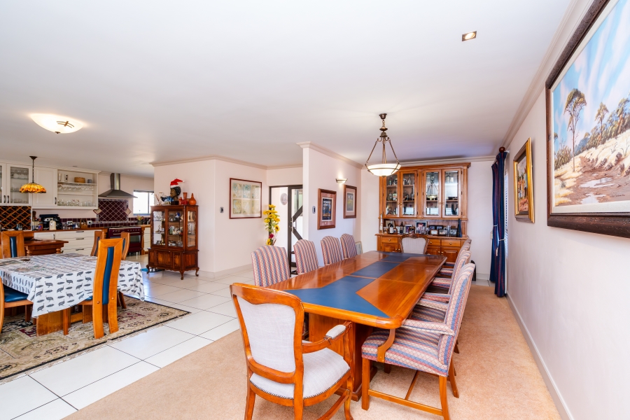 4 Bedroom Property for Sale in Myburgh Park Western Cape